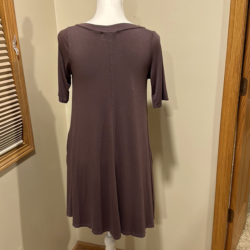 Dress - Picture 2 of 3